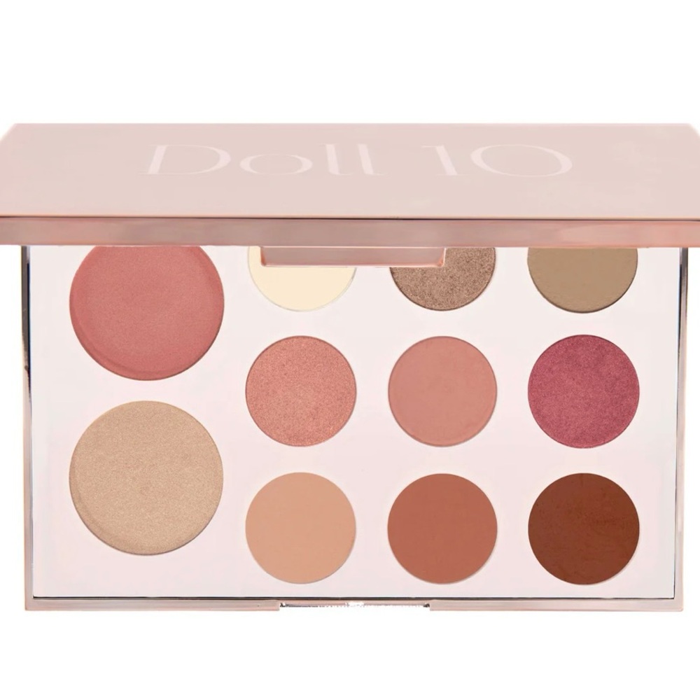 Doll 10 - face & eye palette brand new in box.  Gift with purchase